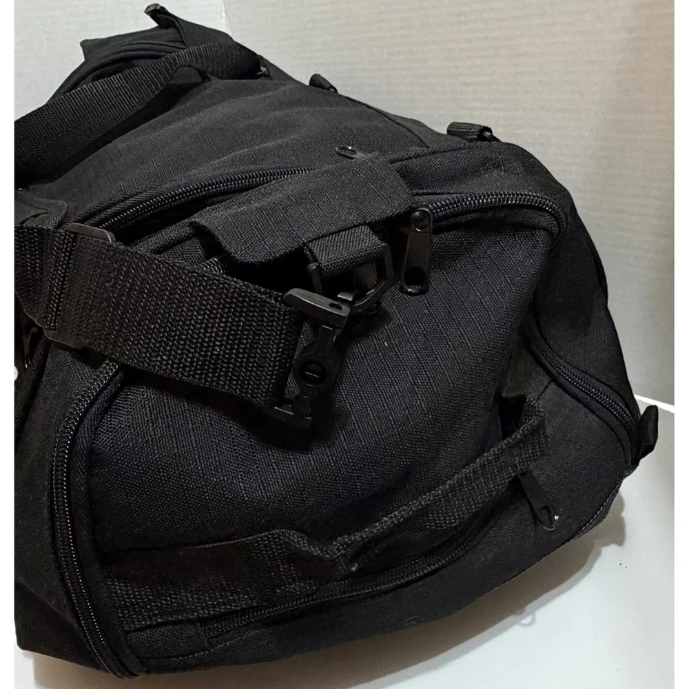 VTG Gatorade Black Duffel Bag Embroidered Logo Gym Sports Travel Carry On Bag